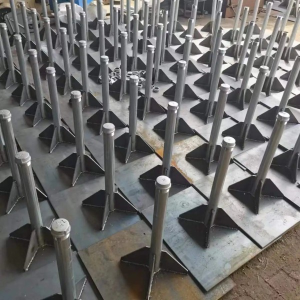 南城鑫亿呈沉降板生产